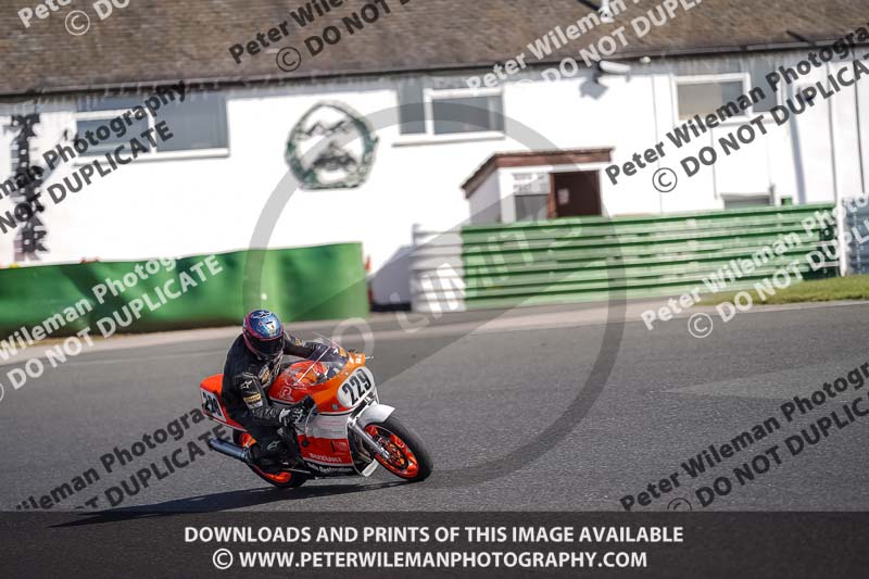 enduro digital images;event digital images;eventdigitalimages;mallory park;mallory park photographs;mallory park trackday;mallory park trackday photographs;no limits trackdays;peter wileman photography;racing digital images;trackday digital images;trackday photos